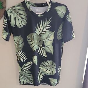 LuLaRoe Black and Green Leaf Print Short Sleeve Tee